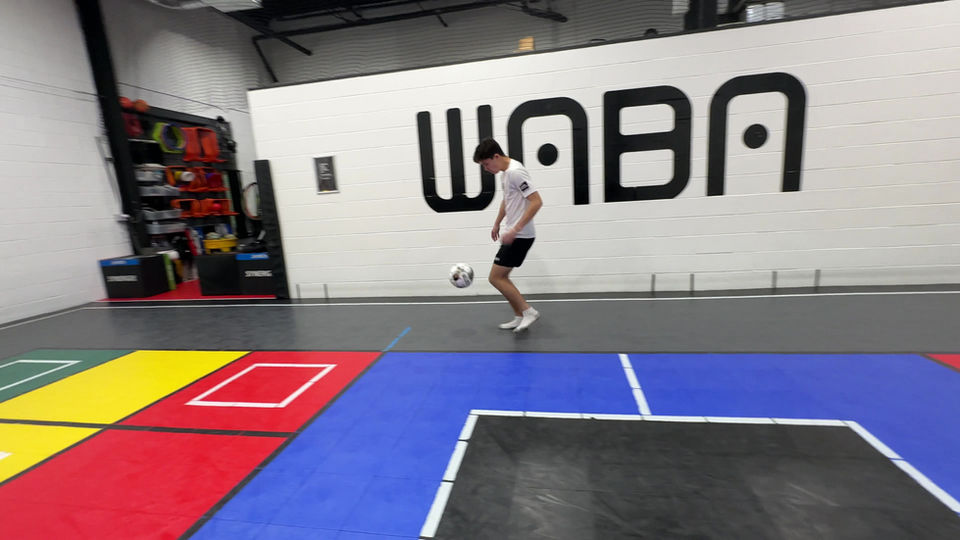 12 & Turn™ Juggle